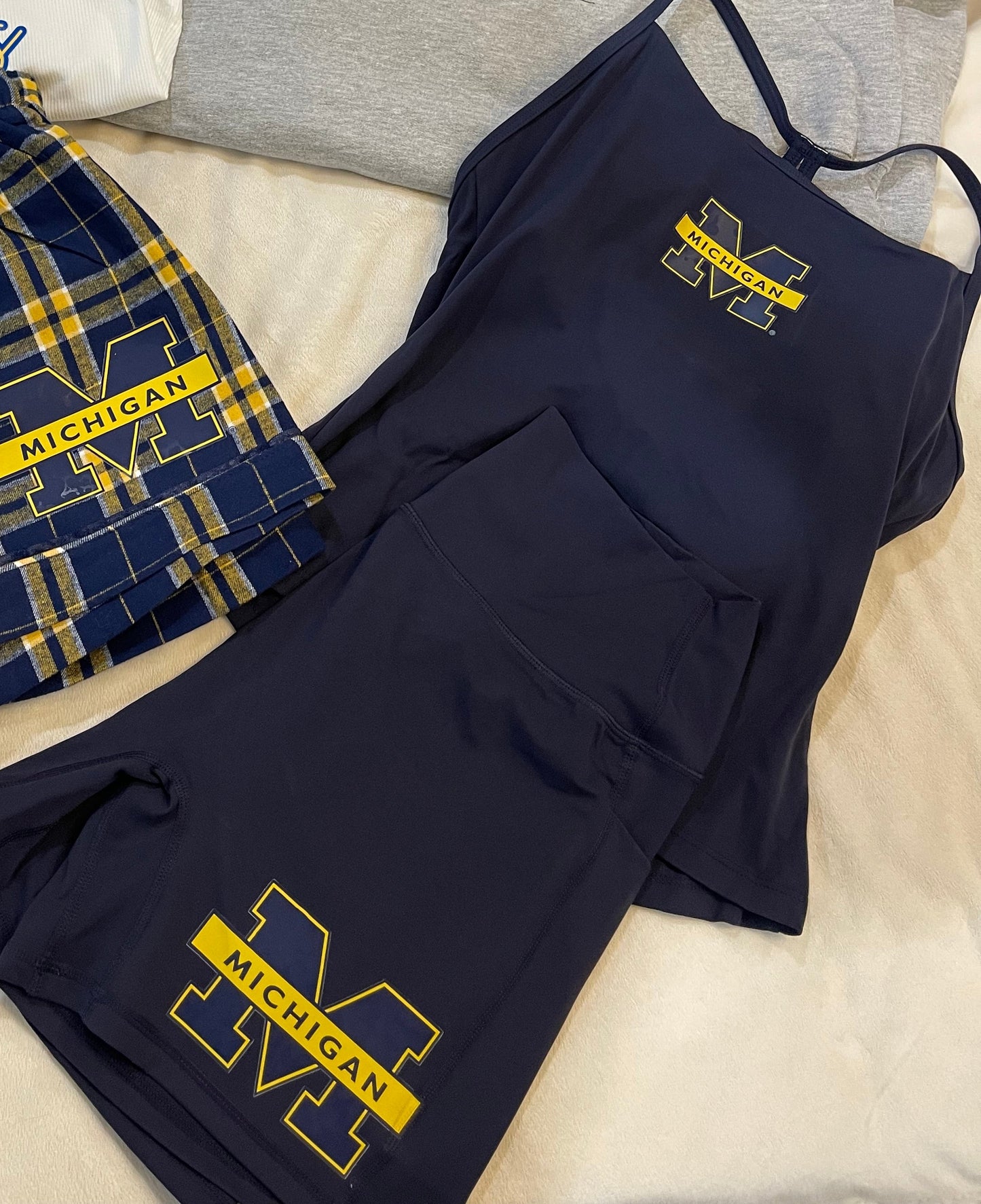 COLLEGE SET SPAGHETTI TANK OR SHORT SLEEVE WITH SLIM LOW WAIST FOLD SHORTS