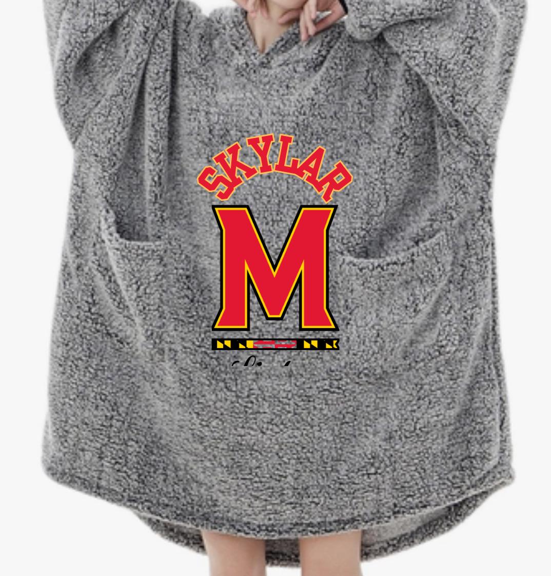 CUSTOM WEARABLE HOODED BLANKET