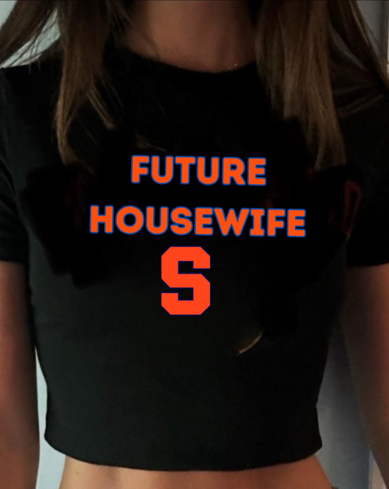 "FUTURE HOUSEWIFE" CROPPED TANK