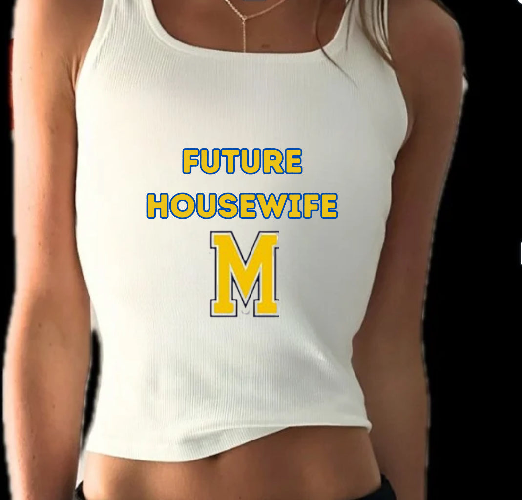 "FUTURE HOUSEWIFE" CROPPED TANK