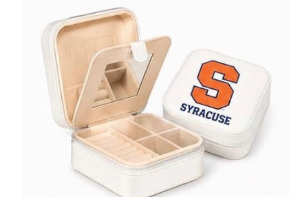 Personalized travel jewelry box with zipper
