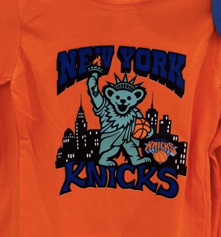 Knicks or any team  Grateful Dead Statue of Liberty shirt