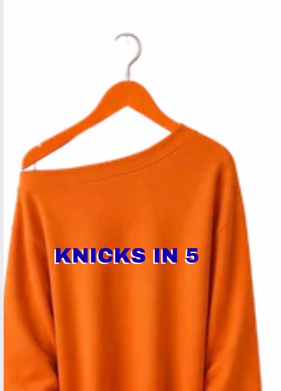 Knickerbockers or Knicks in 5 off shoulder Sweatshirt..add yarn pattern around neck